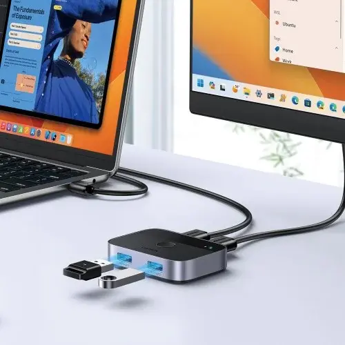 유그린 USB3.0 2대2 스위치 선택기 CM757