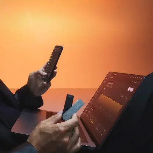 Ledger 나노 X 비트코인지갑 가상화폐지갑 콜드월렛 ios 지원 입문자용 시드사이너