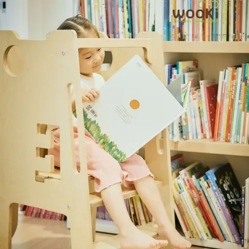 우키 키친헬퍼 러닝타워 유아 E0등급 자작나무 몬테소리 주방놀이 안전발판 자가조립 국내제작